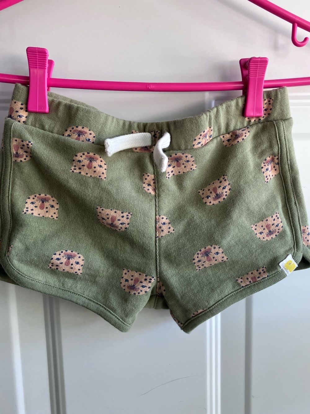 Rise little earthling 100% organic cotton green leopard cat shorts 2T 3T